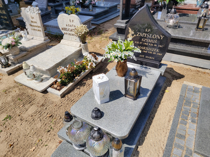 Zdjęcie nagrobka