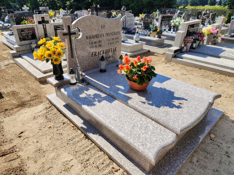 Zdjęcie nagrobka