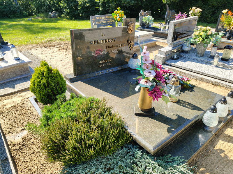 Zdjęcie nagrobka
