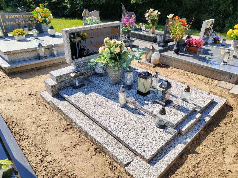 Zdjęcie nagrobka