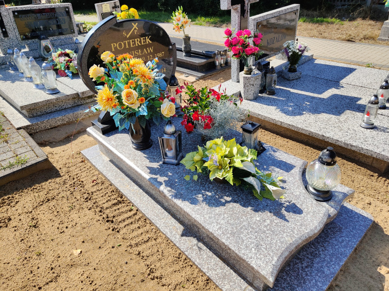 Zdjęcie nagrobka