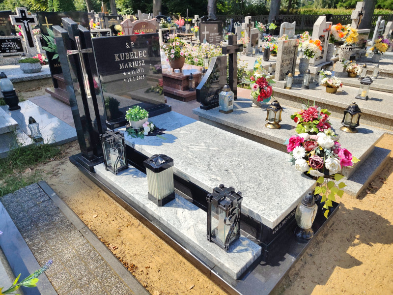 Zdjęcie nagrobka