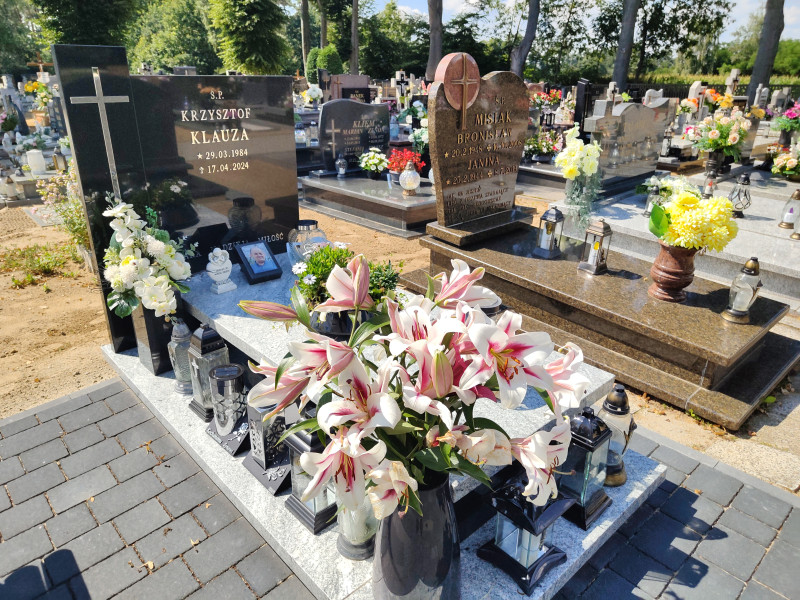 Zdjęcie nagrobka