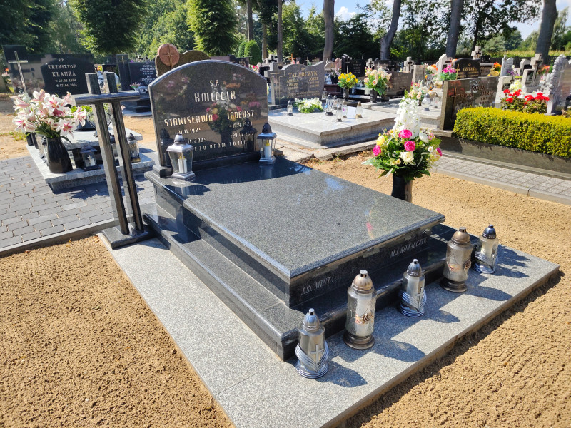 Zdjęcie nagrobka