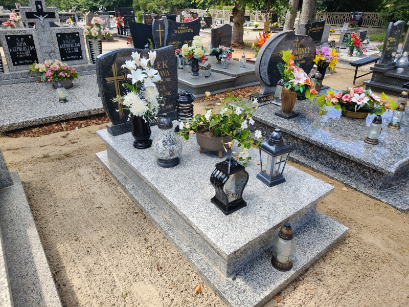 Zdjęcie nagrobka