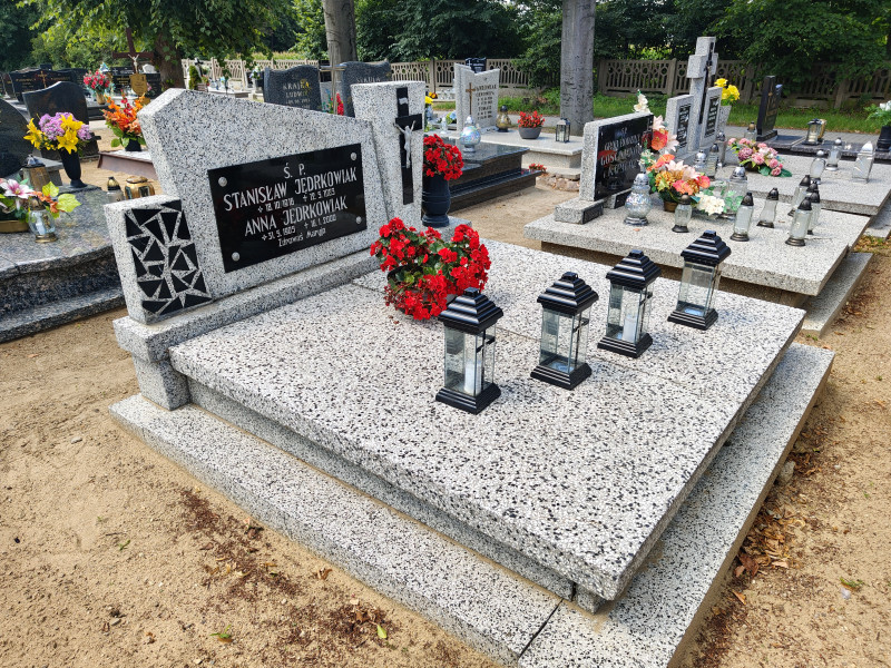 Zdjęcie nagrobka