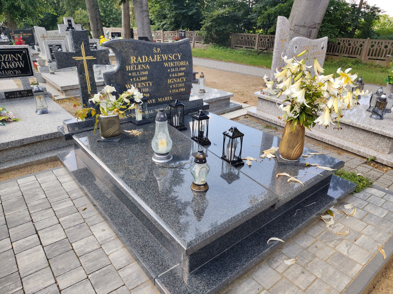 Zdjęcie nagrobka