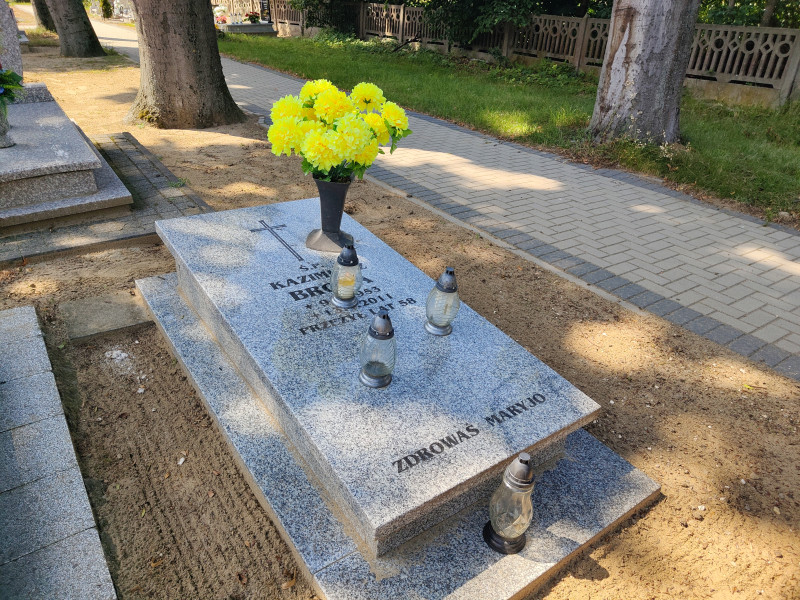 Zdjęcie nagrobka