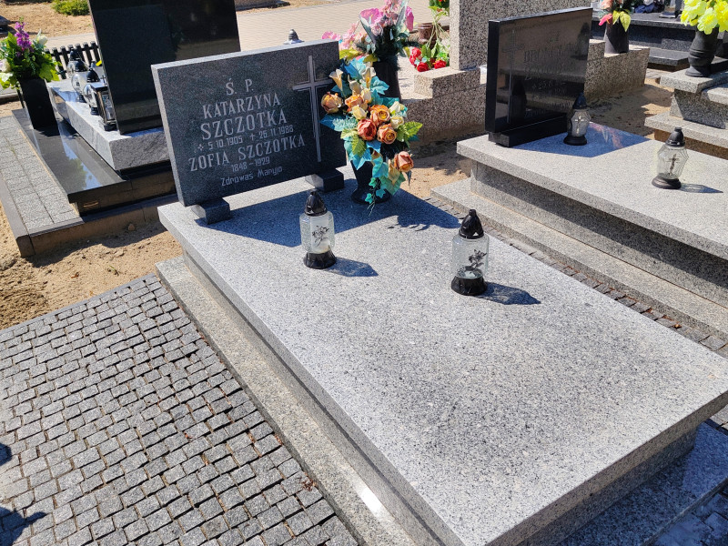 Zdjęcie nagrobka