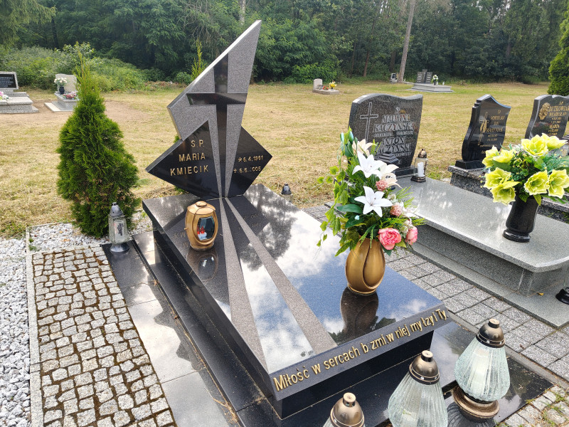 Zdjęcie nagrobka