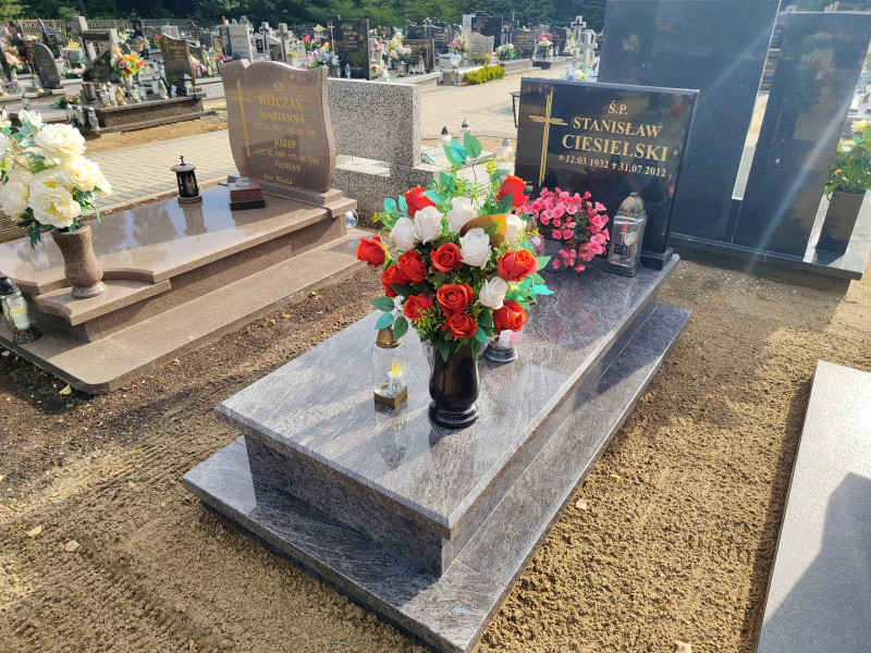 Zdjęcie nagrobka