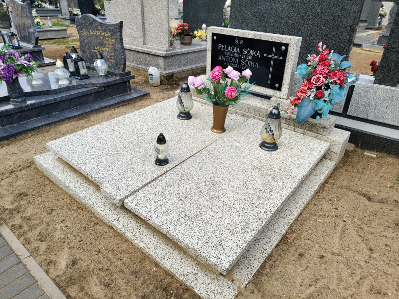 Zdjęcie nagrobka