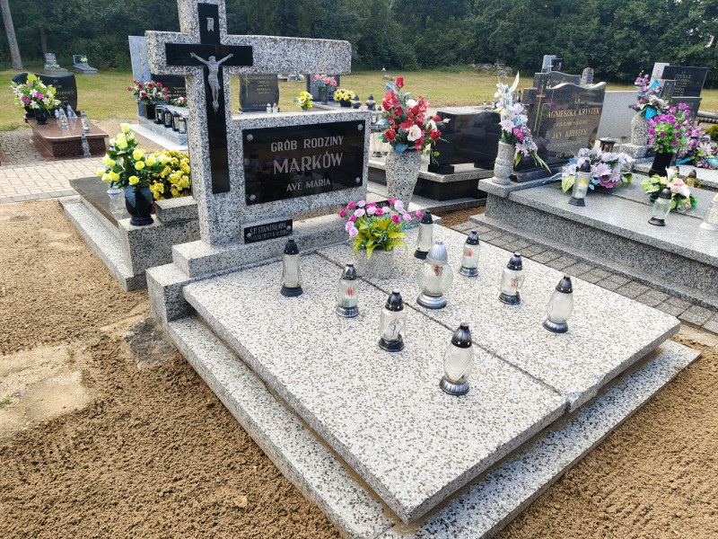 Zdjęcie nagrobka
