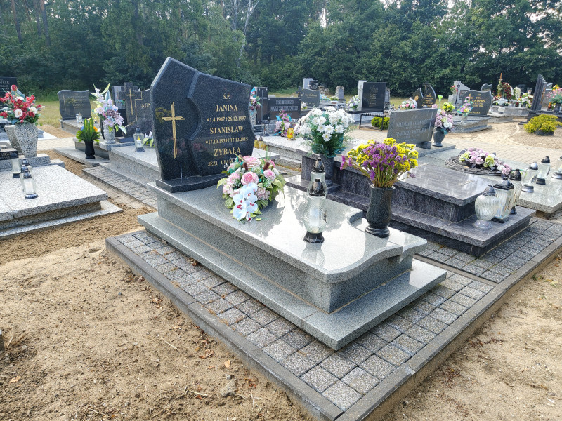Zdjęcie nagrobka
