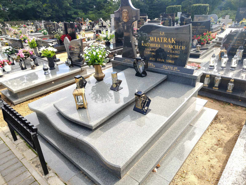 Zdjęcie nagrobka