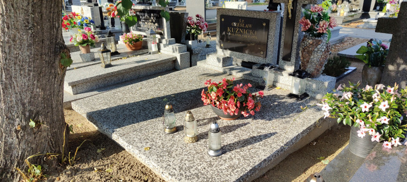 Zdjęcie nagrobka