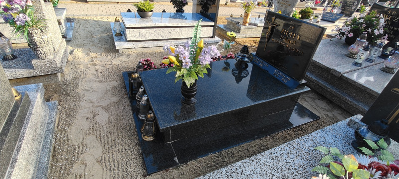 Zdjęcie nagrobka