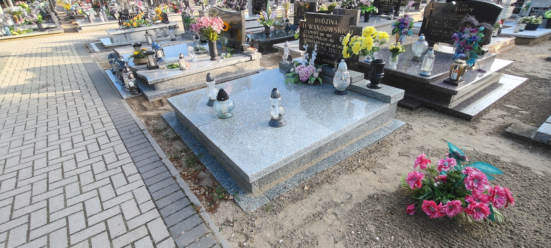 Zdjęcie nagrobka