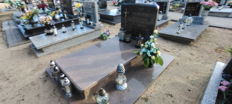 Zdjęcie nagrobka