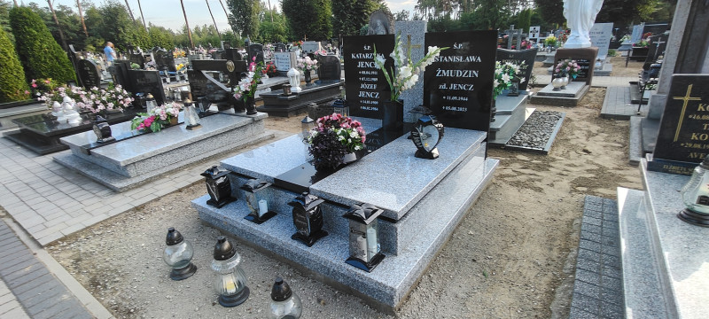 Zdjęcie nagrobka