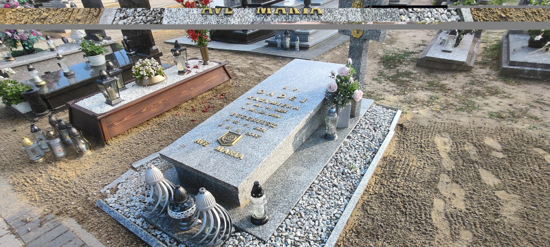 Zdjęcie nagrobka