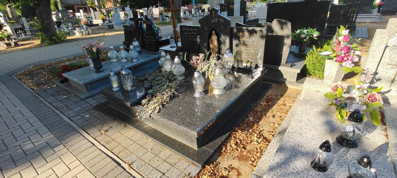 Zdjęcie nagrobka
