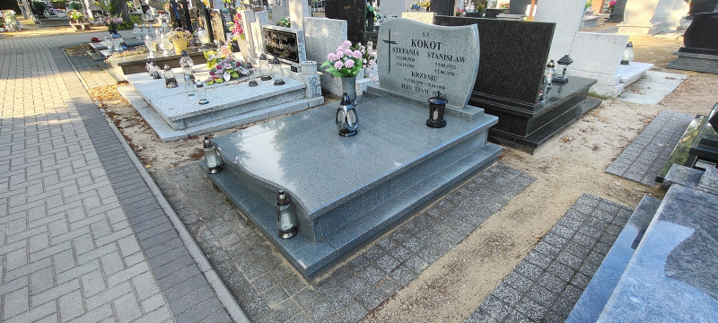 Zdjęcie nagrobka