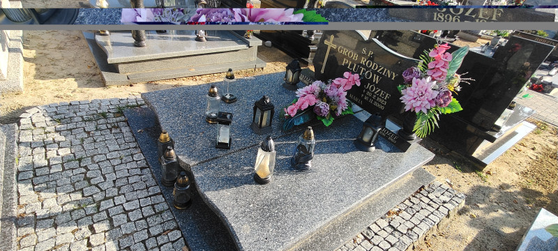Zdjęcie nagrobka