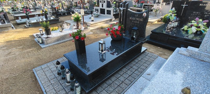 Zdjęcie nagrobka