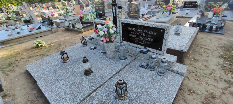 Zdjęcie nagrobka