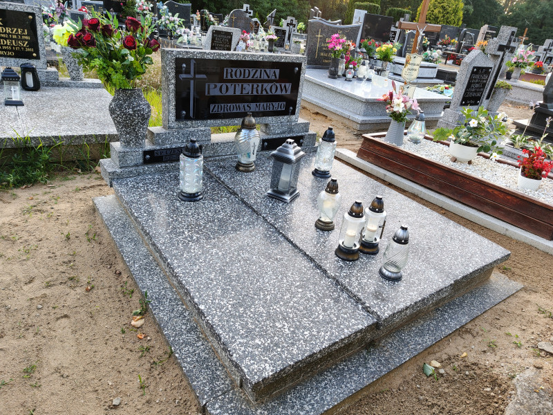 Zdjęcie nagrobka