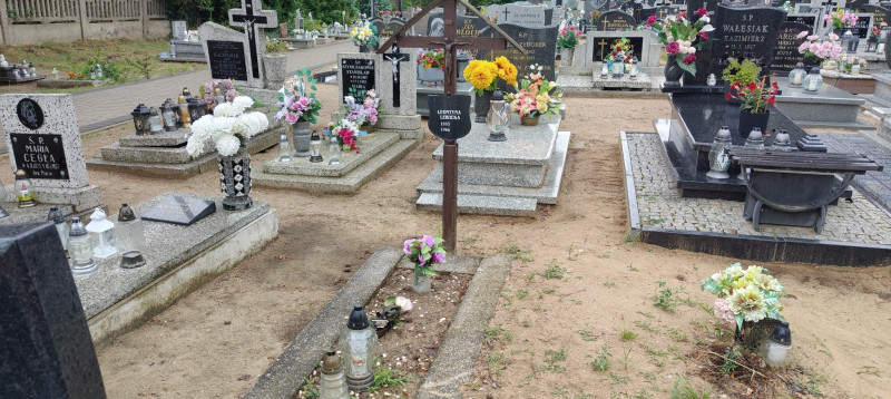 Zdjęcie nagrobka