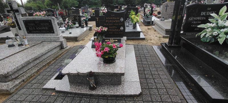 Zdjęcie nagrobka