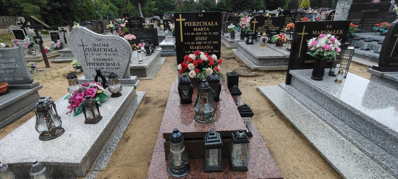 Zdjęcie nagrobka
