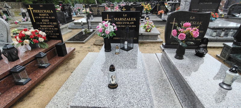 Zdjęcie nagrobka