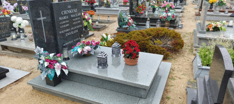 Zdjęcie nagrobka
