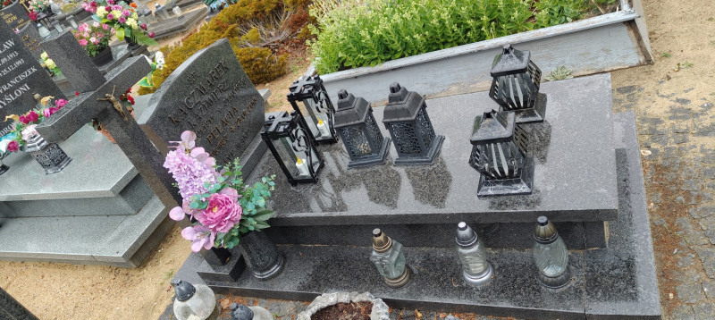 Zdjęcie nagrobka