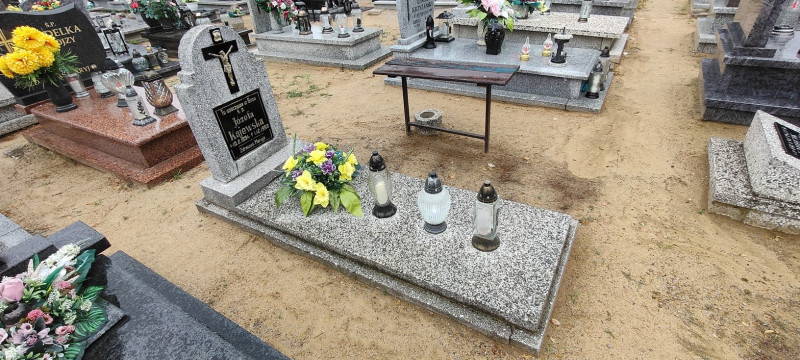 Zdjęcie nagrobka