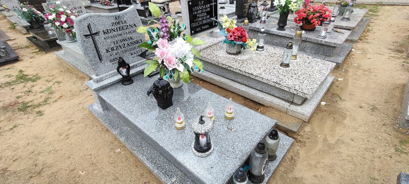 Zdjęcie nagrobka