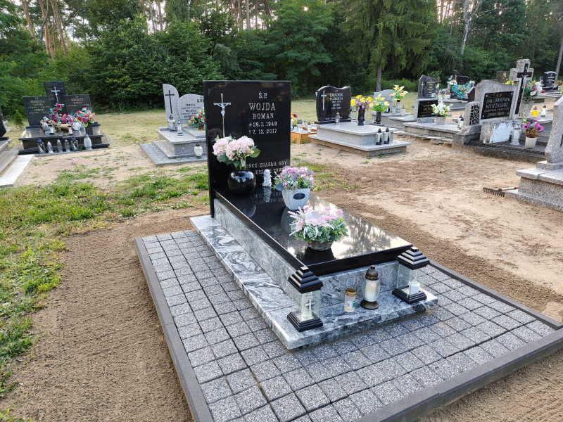 Zdjęcie nagrobka
