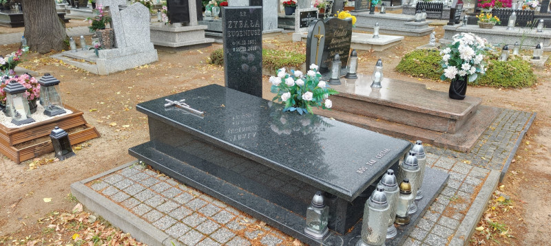Zdjęcie nagrobka