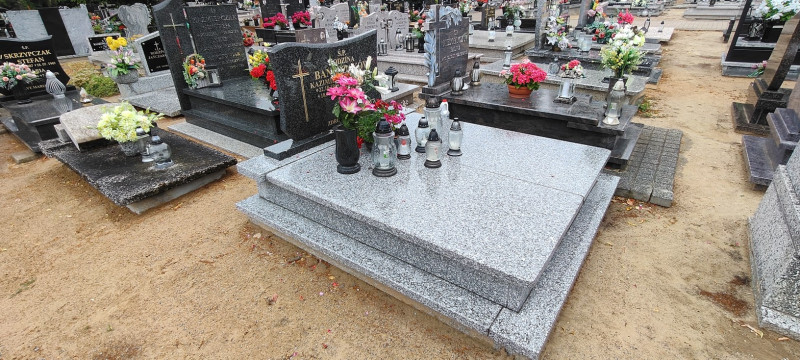Zdjęcie nagrobka