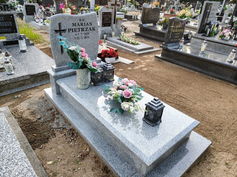 Zdjęcie nagrobka
