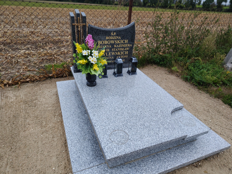 Zdjęcie nagrobka