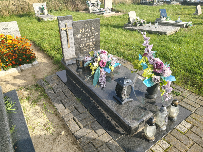 Zdjęcie nagrobka