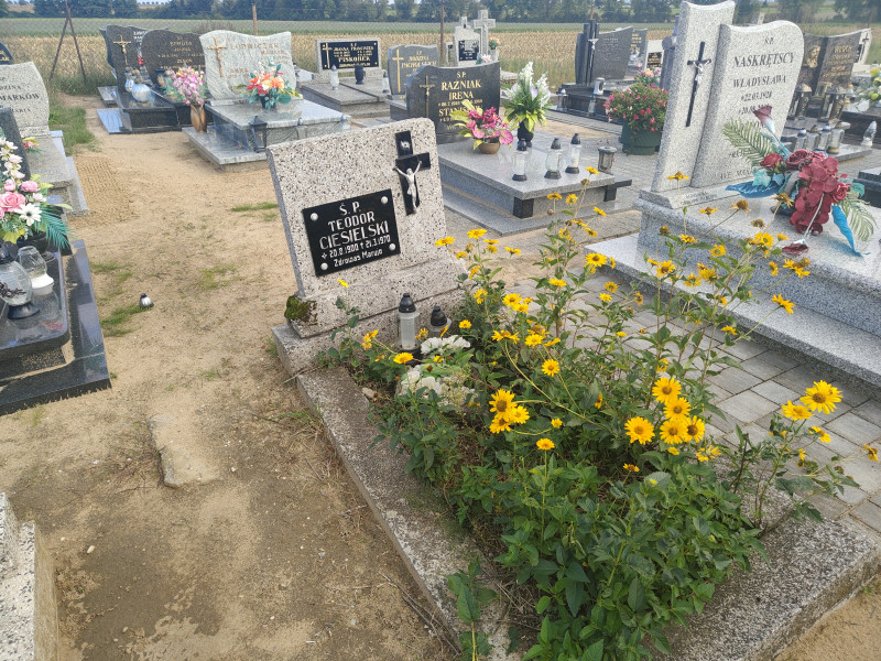 Zdjęcie nagrobka