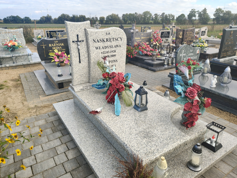 Zdjęcie nagrobka