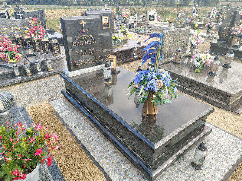 Zdjęcie nagrobka
