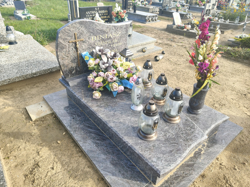 Zdjęcie nagrobka