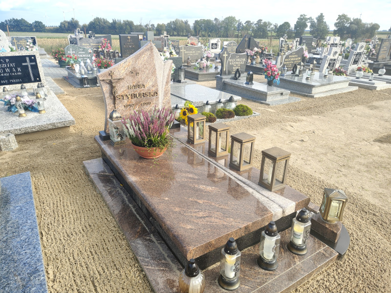 Zdjęcie nagrobka
